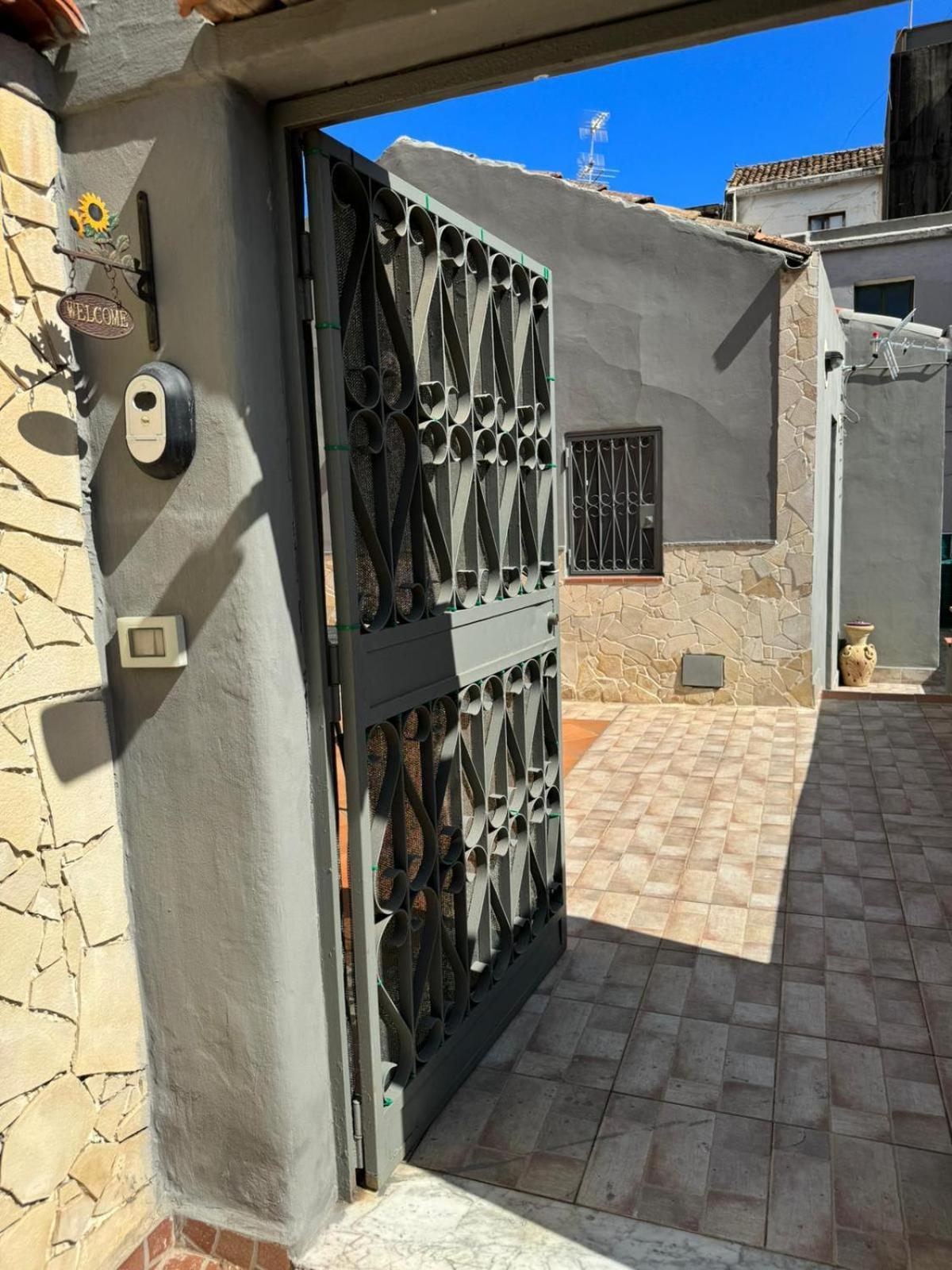 La Casa Del Mulino Daire Katanya Dış mekan fotoğraf